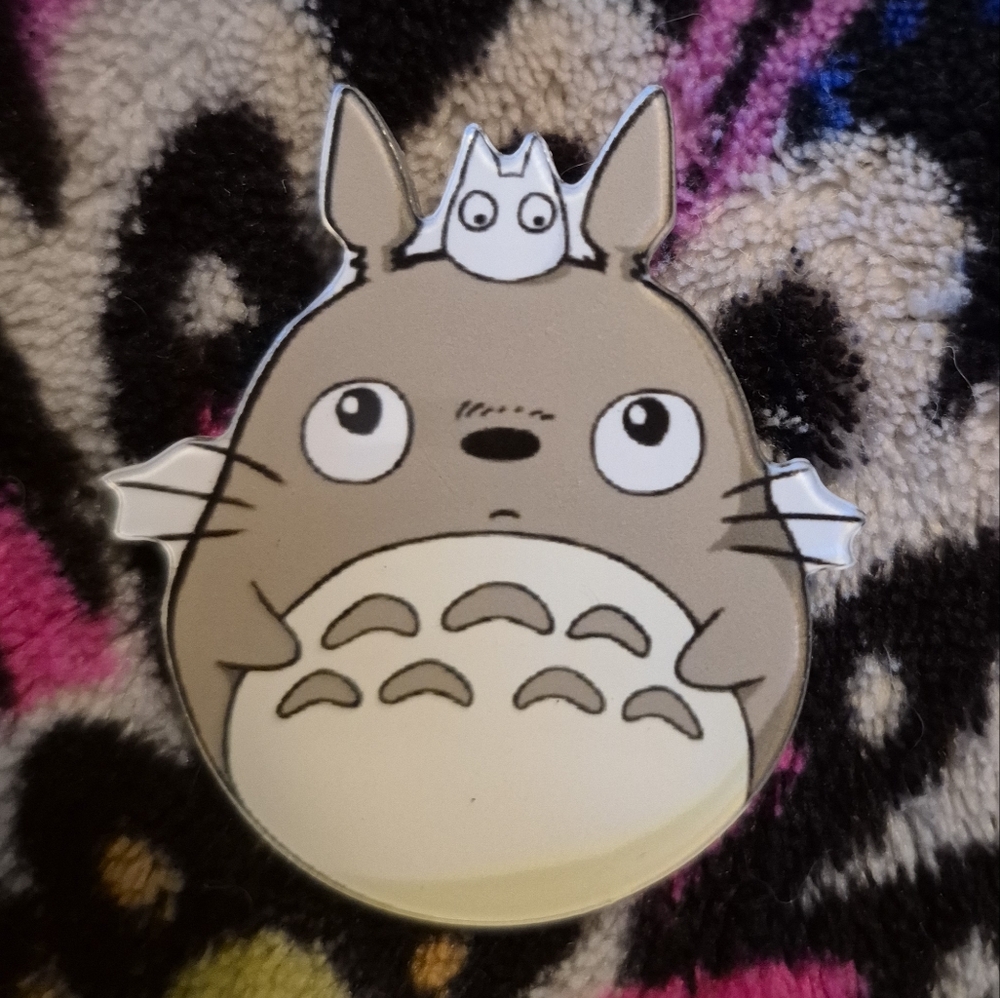 📌Unbranded Ghibli button pin 5 for $25